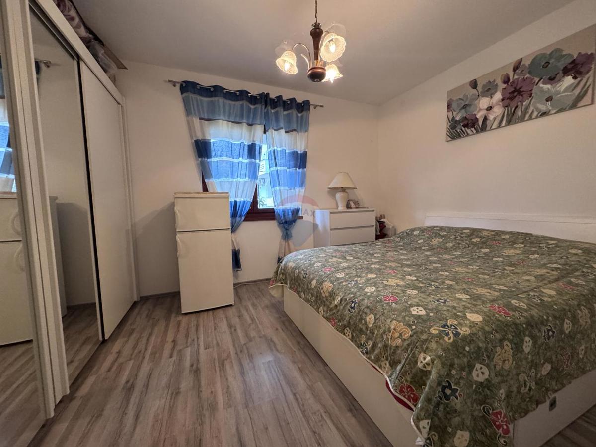 Hiša Malinska, Malinska-Dubašnica, 332m2