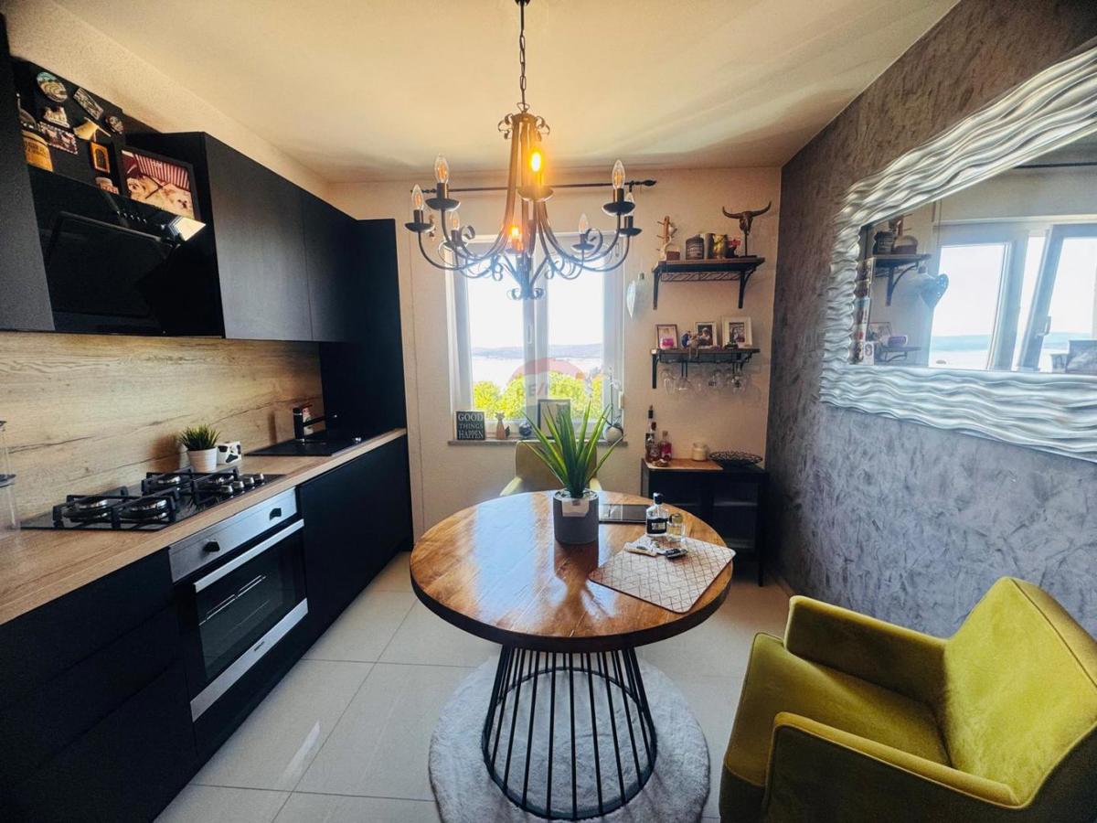 Stanovanje/Apartma Crikvenica, 162m2
