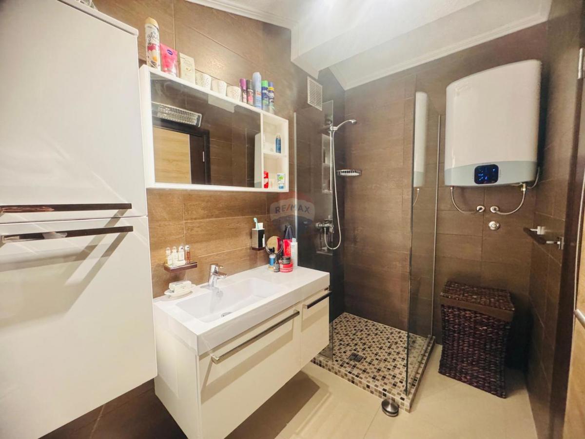 Stanovanje/Apartma Crikvenica, 162m2