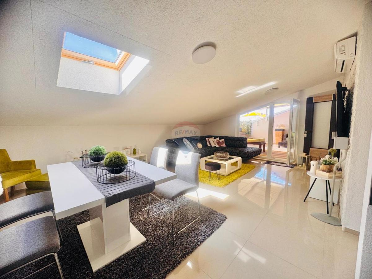 Stanovanje/Apartma Crikvenica, 162m2