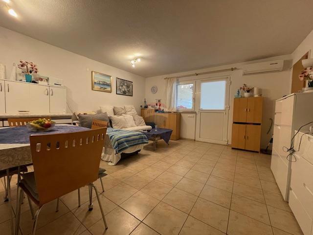 Stanovanje/Apartma Klenovica, Novi Vinodolski, 82m2