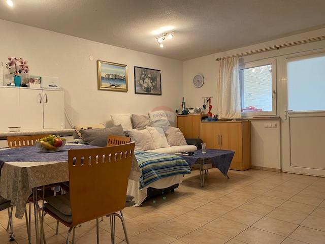 Stanovanje/Apartma Klenovica, Novi Vinodolski, 82m2