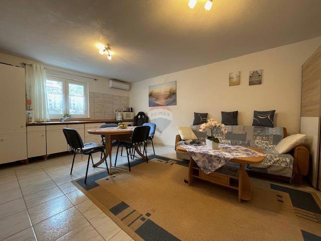 Stanovanje/Apartma Klenovica, Novi Vinodolski, 82m2