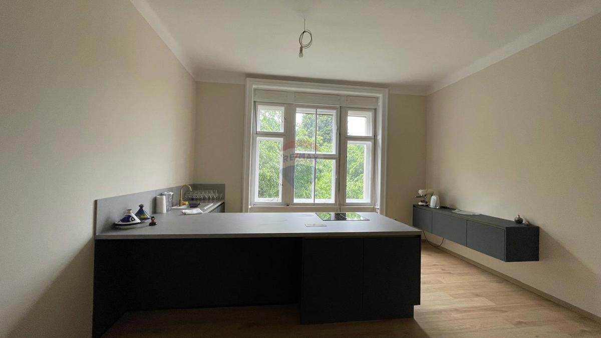 Stanovanje/Apartma Arsenal, Pula, 147,27m2