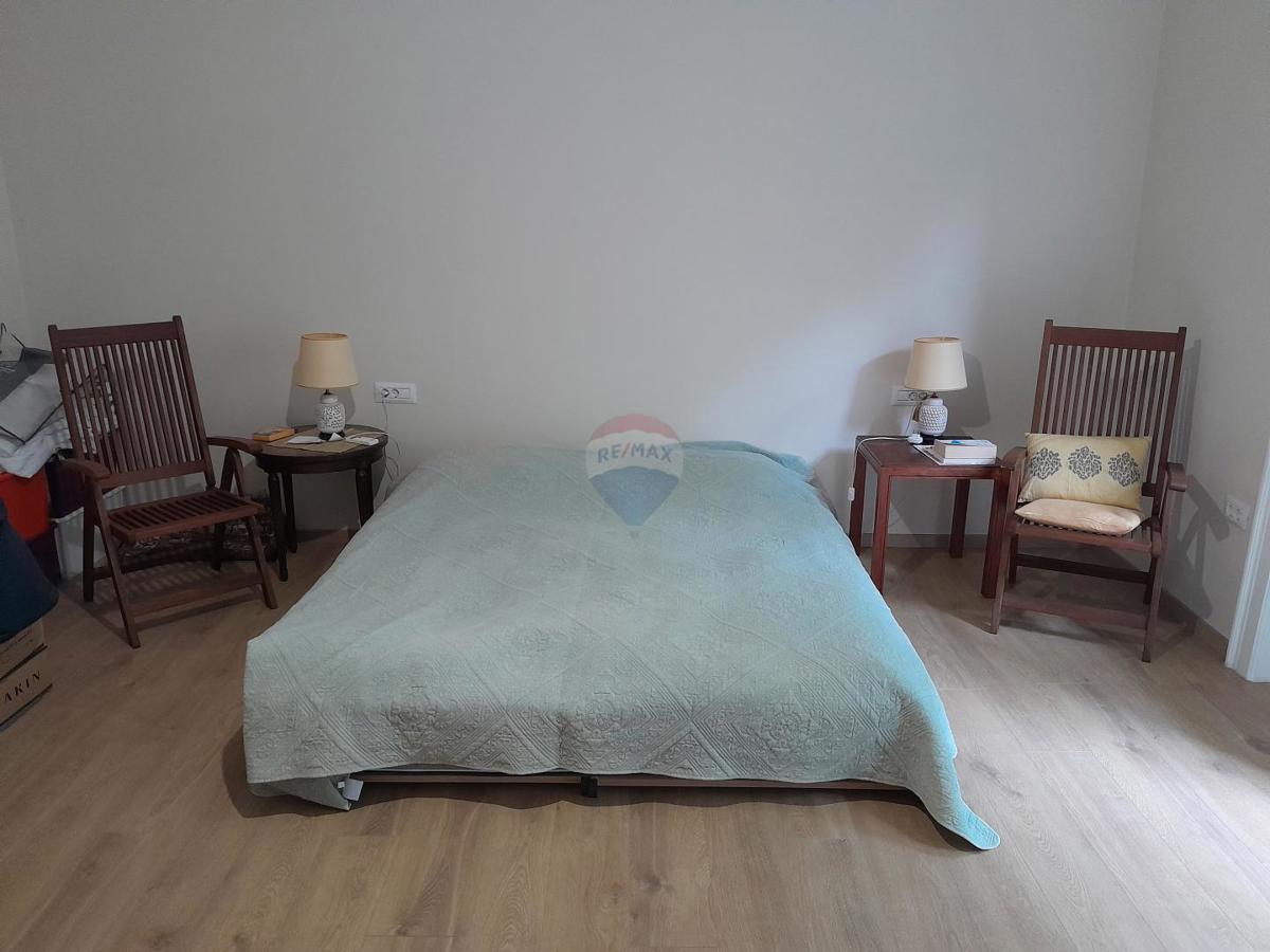 Stanovanje/Apartma Arsenal, Pula, 147,27m2