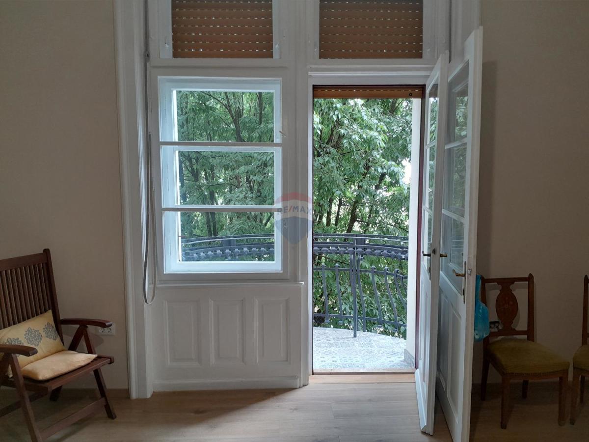 Stanovanje/Apartma Arsenal, Pula, 147,27m2