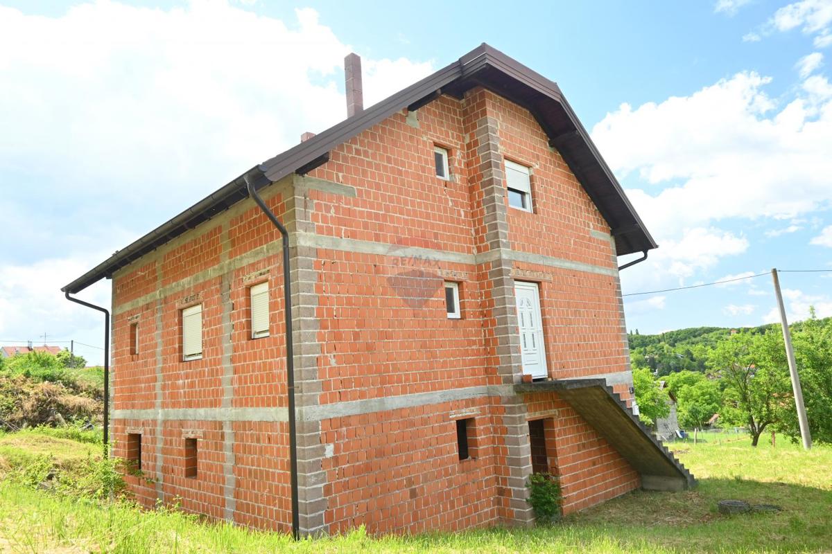 Hiša Vugrovec Donji, Sesvete, 335m2