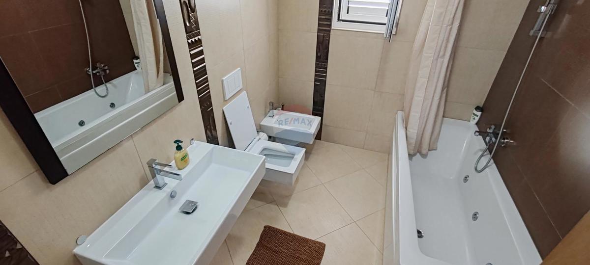Stanovanje/Apartma Barbat na Rabu, Rab, 95m2