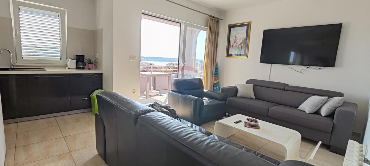 Stanovanje/Apartma Barbat na Rabu, Rab, 95m2