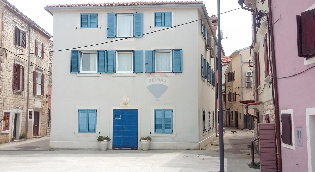 Hiša Umag, 260m2