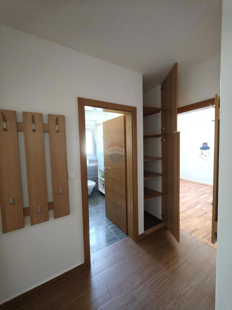 Stanovanje/Apartma Šijana, Pula, 73,76m2