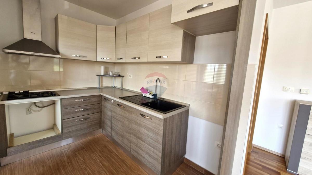 Stanovanje/Apartma Šijana, Pula, 73,76m2
