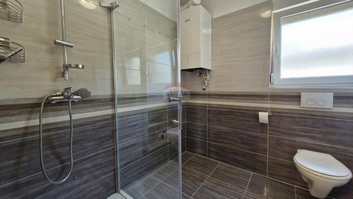 Stanovanje/Apartma Šijana, Pula, 73,76m2