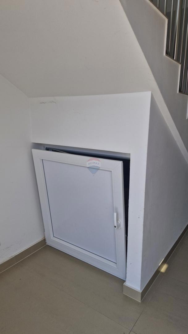Stanovanje/Apartma Šijana, Pula, 73,76m2