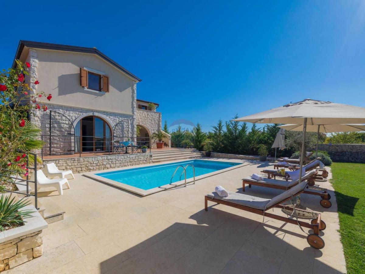 Istra, Svetvinčenat – Čudovita vila z bazenom