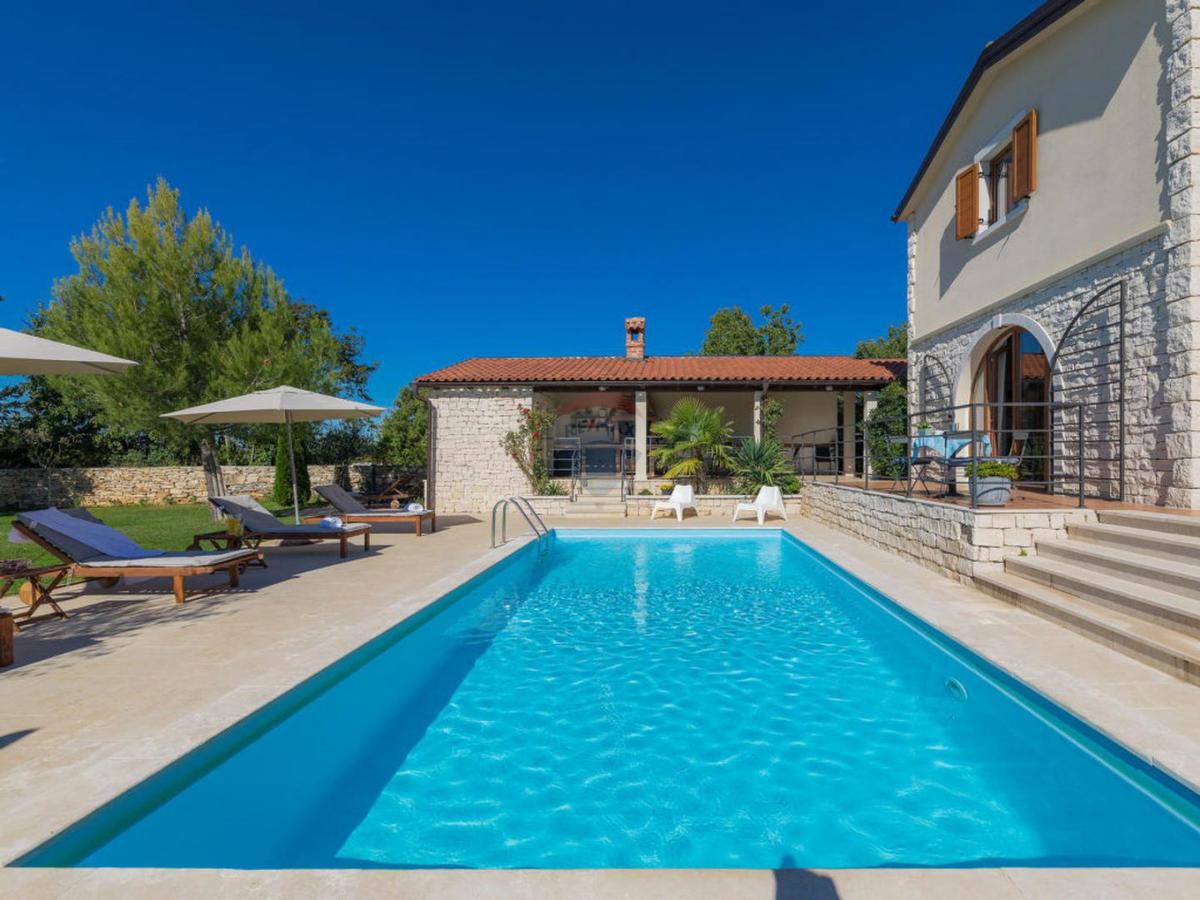 Istra, Svetvinčenat – Čudovita vila z bazenom