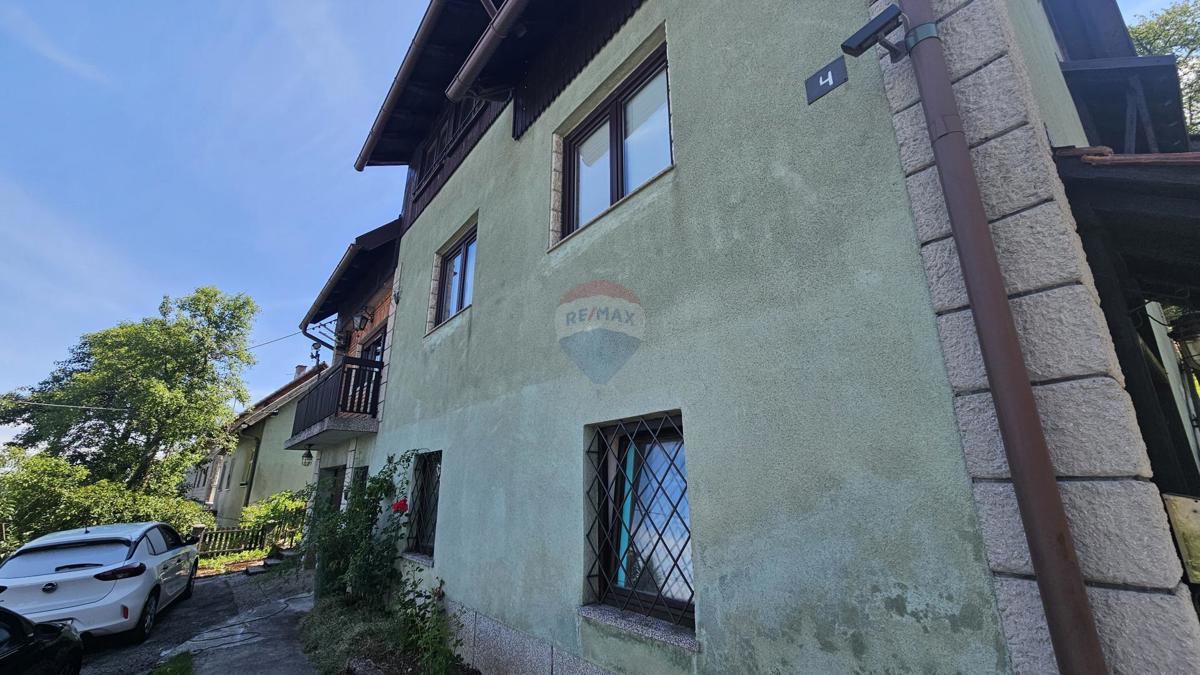 Hiša Divjake, Skrad, 260m2