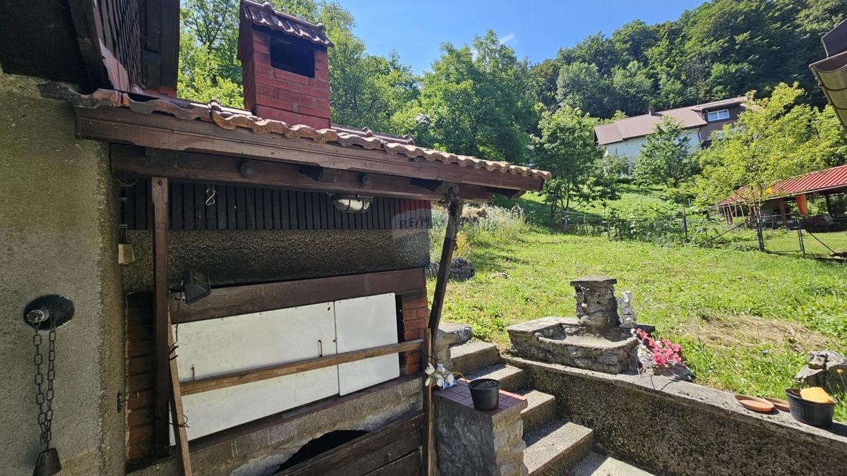 Hiša Divjake, Skrad, 260m2