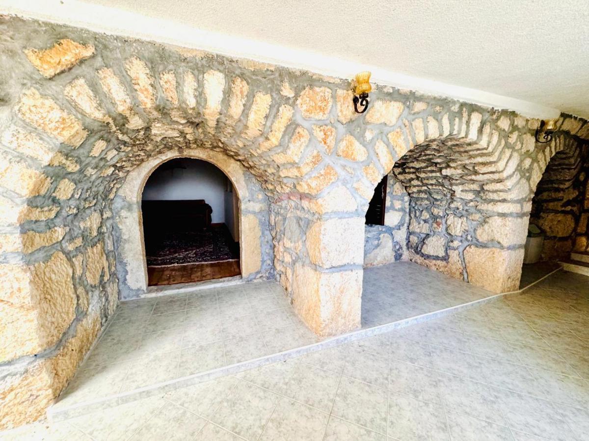 Hiša Bribir, Vinodolska Općina, 220m2