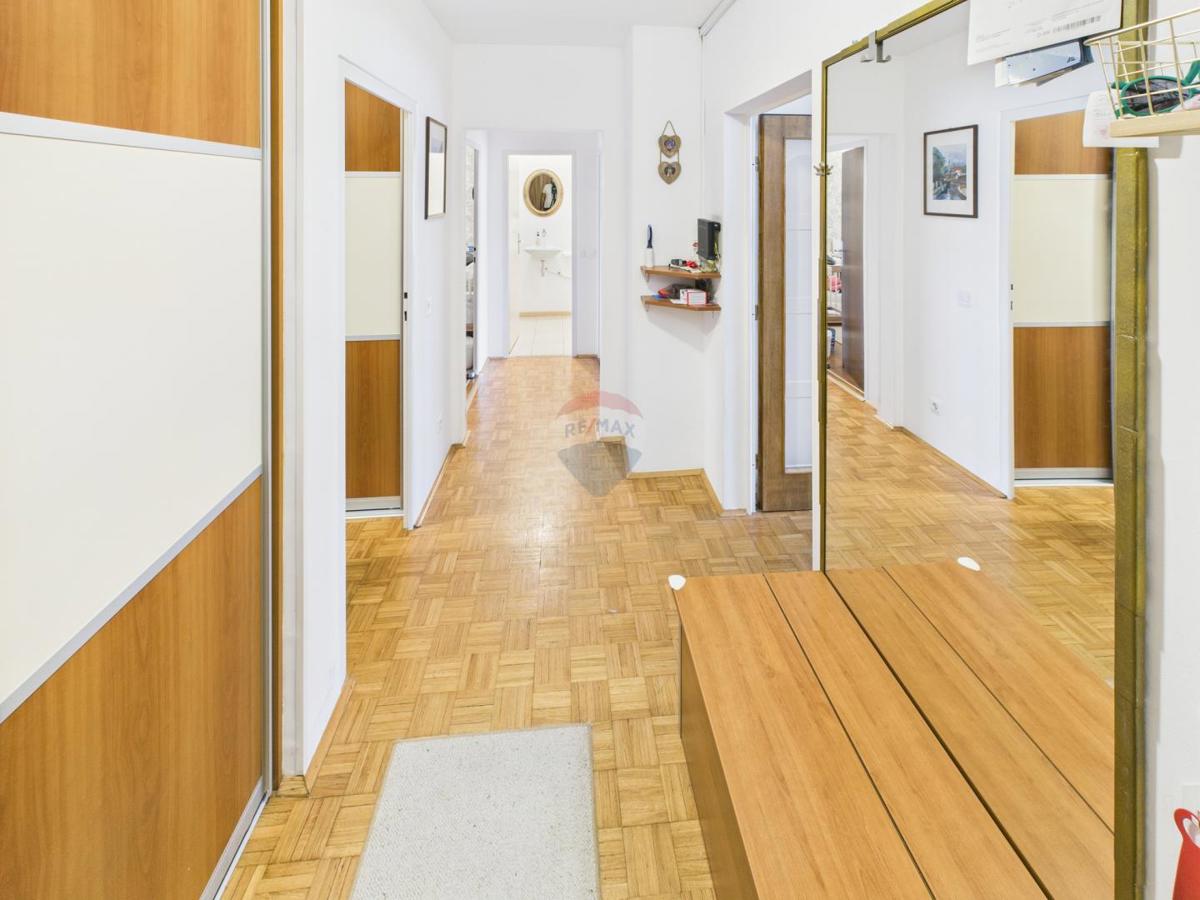 Stanovanje/Apartma Travno, Novi Zagreb - Istok, 83,74m2