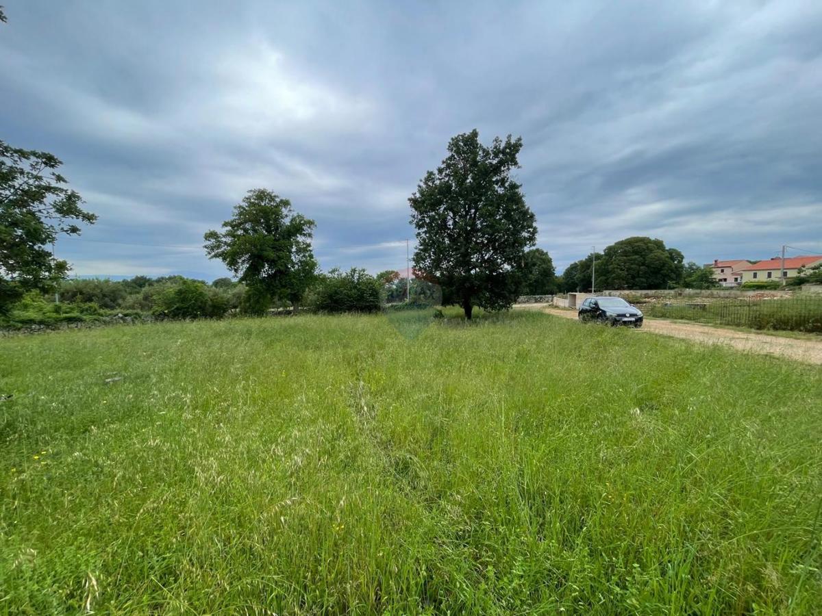 Stavbno zemljišče Lopar, Rab, 691m2