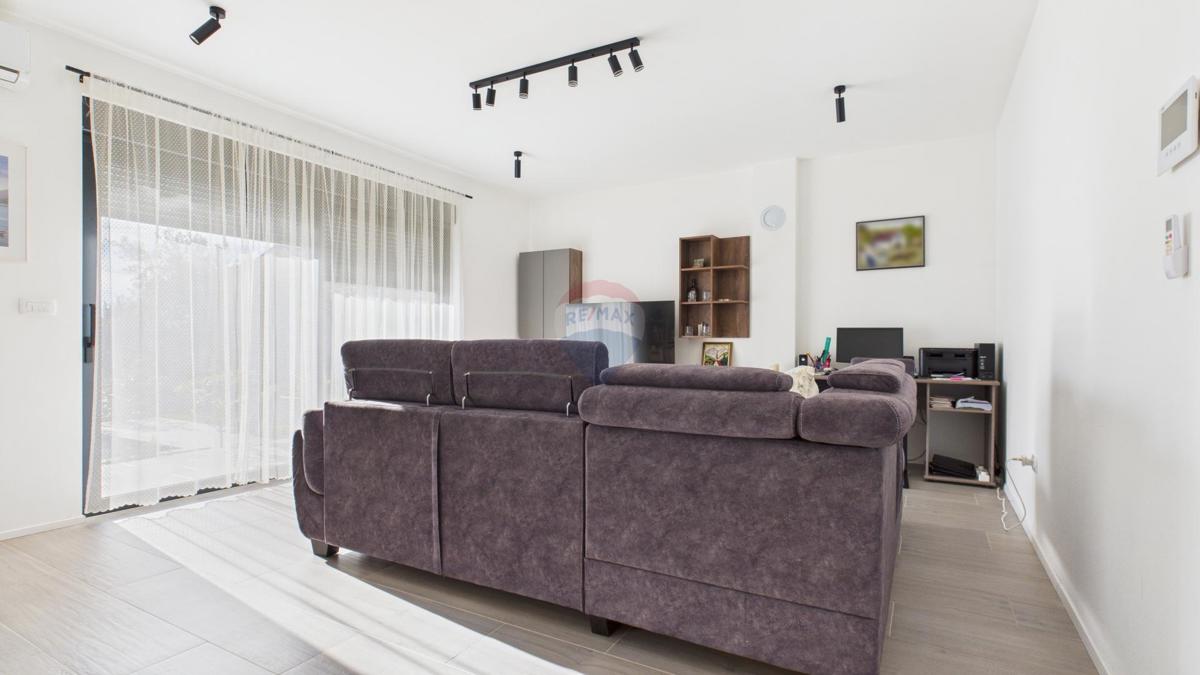 Hiša Rovinjsko Selo, Rovinj, 200m2