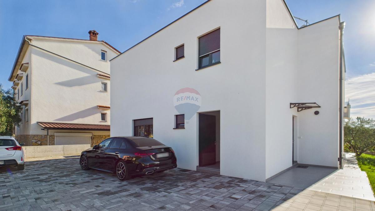 Hiša Rovinjsko Selo, Rovinj, 200m2