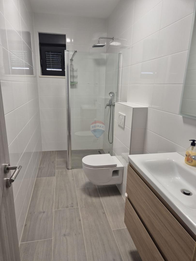 Hiša Rovinjsko Selo, Rovinj, 200m2