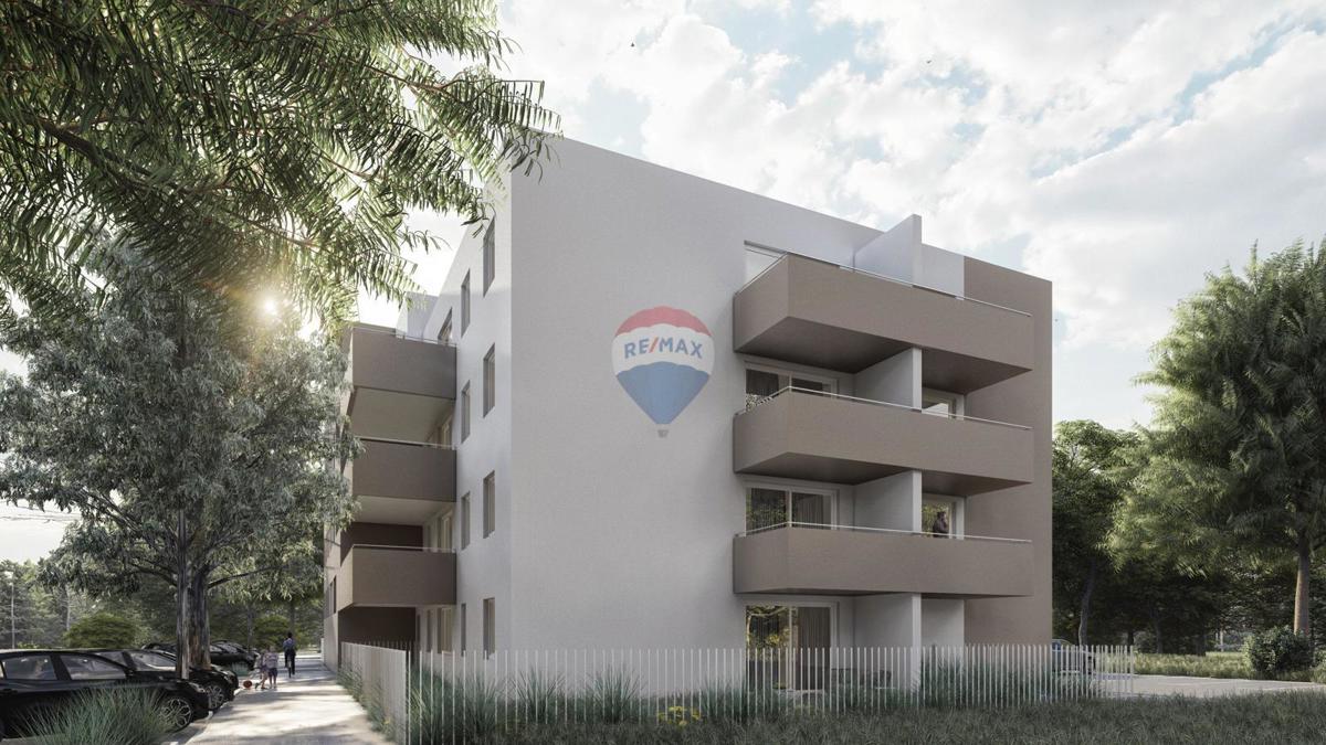 Senj – Dvosobno Stanovanje z Veliko Naravne Svetlobe