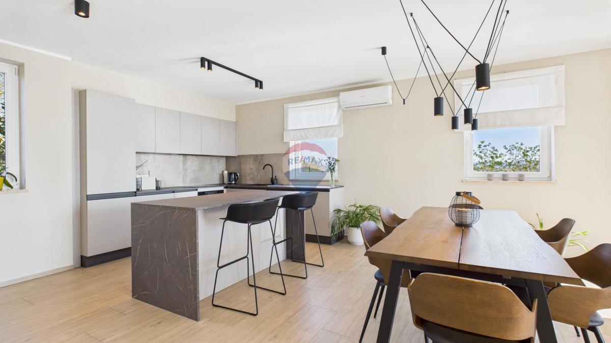 Hiša Krasica, Buje, 85m2