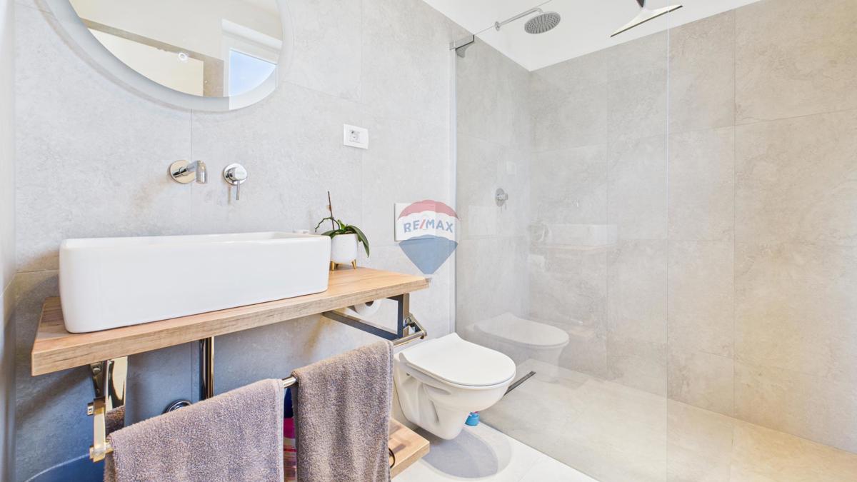 Hiša Krasica, Buje, 85m2