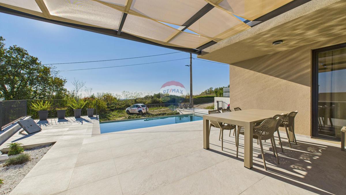 Hiša Krasica, Buje, 85m2