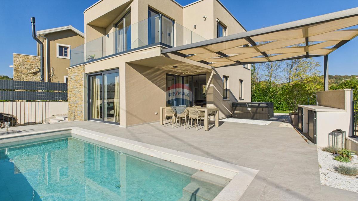 Hiša Krasica, Buje, 85m2