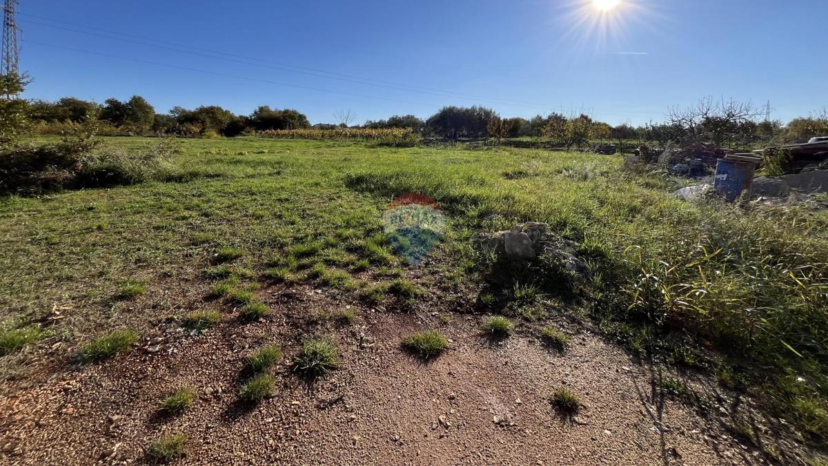 Stavbno zemljišče Poreč, 767m2