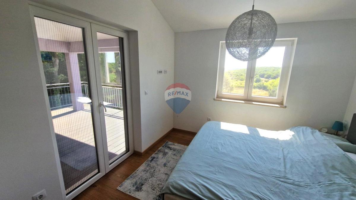 Hiša Rovinjsko Selo, Rovinj, 220m2