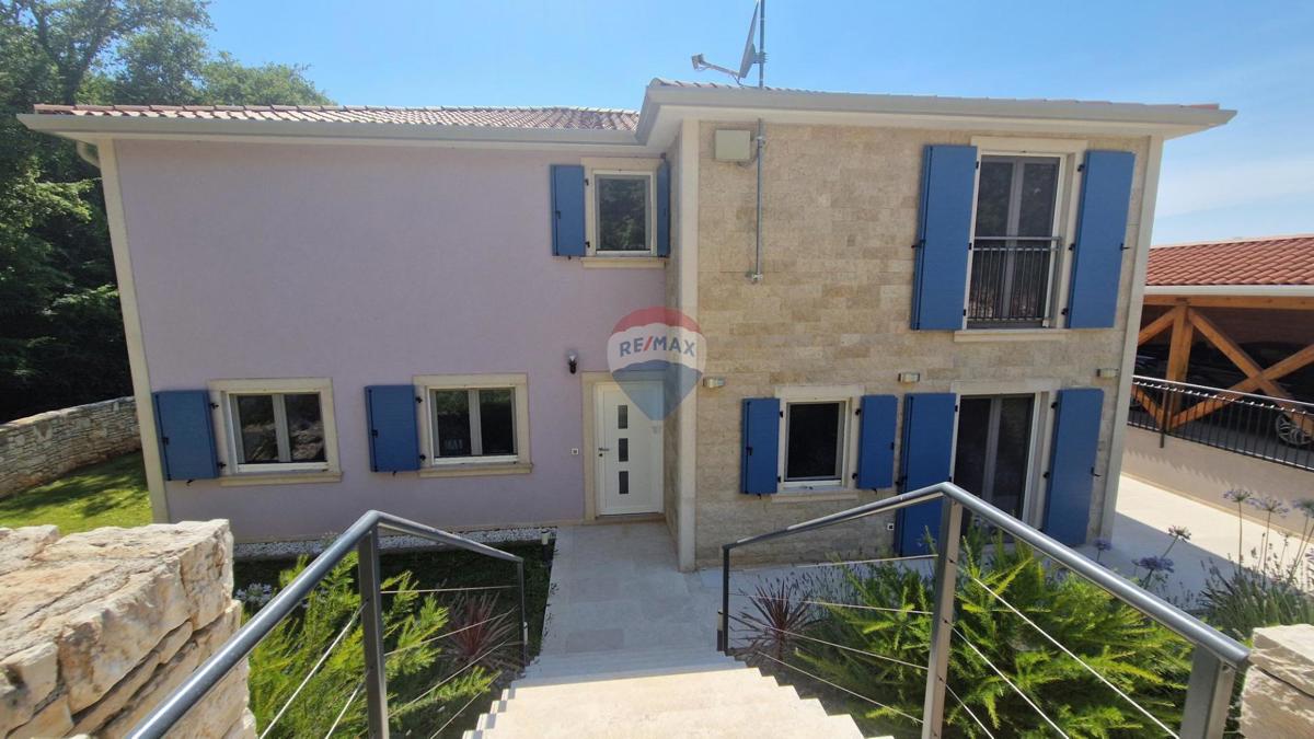 Hiša Rovinjsko Selo, Rovinj, 220m2