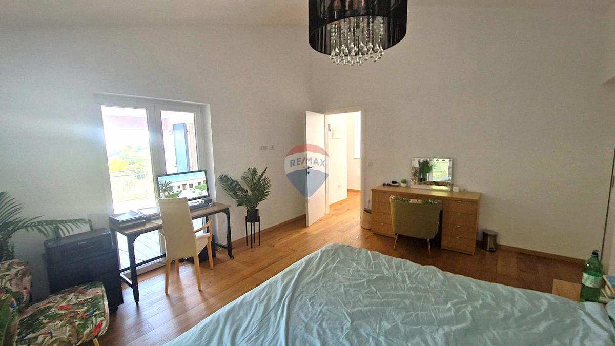 Hiša Rovinjsko Selo, Rovinj, 220m2