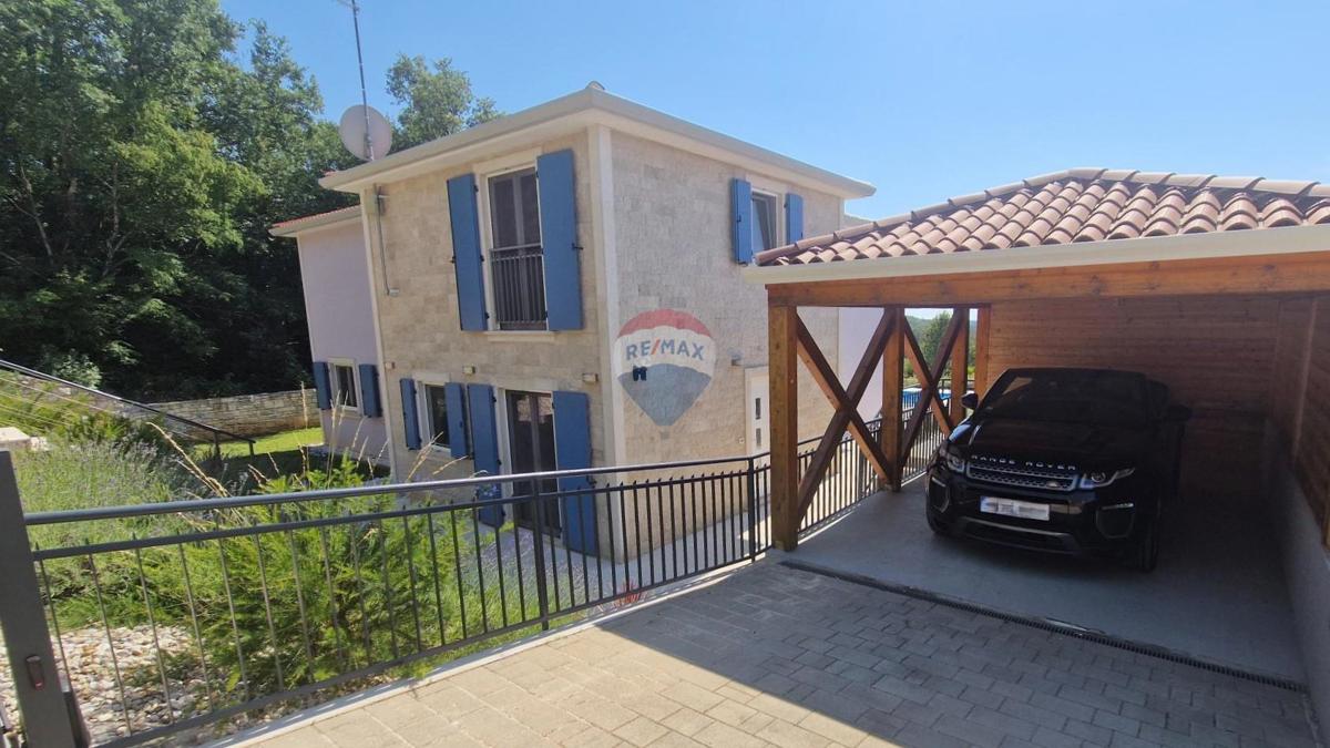 Hiša Rovinjsko Selo, Rovinj, 220m2