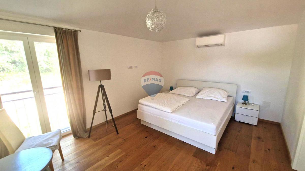 Hiša Rovinjsko Selo, Rovinj, 220m2