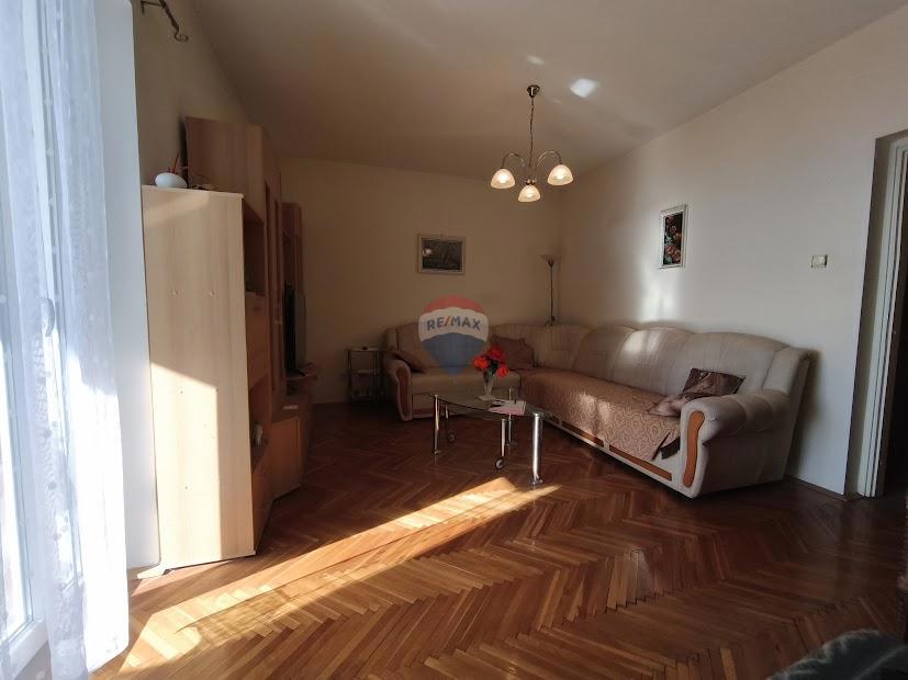 Stanovanje/Apartma Kostrena, 68m2