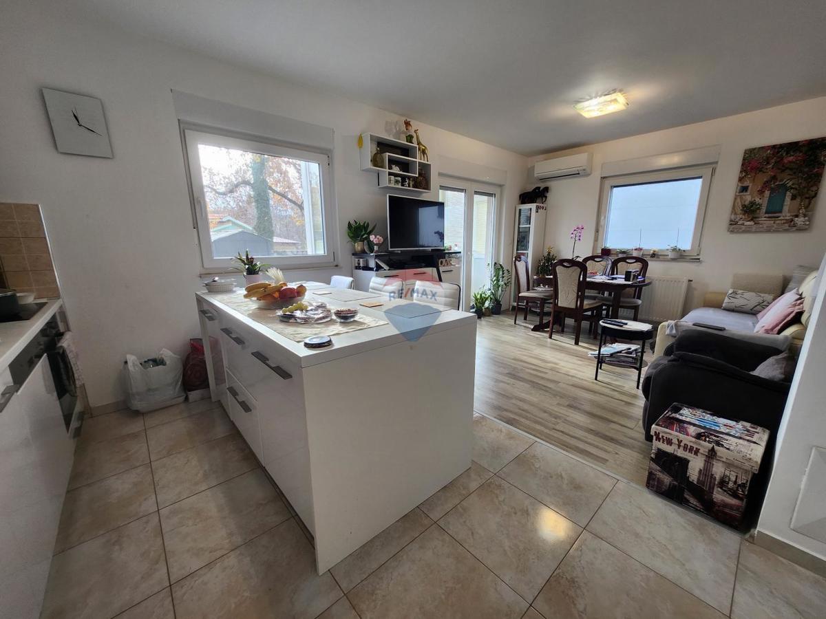 Stanovanje/Apartma Viškovo, 86,80m2