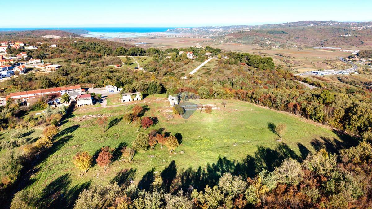 Istra, Kaštel – Investicijsko zemljišče s panoramskim razgledom