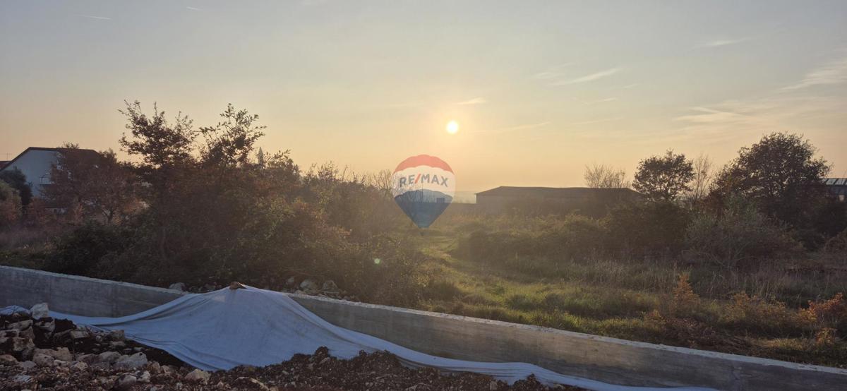 Stavbno zemljišče Višnjan, 1.000m2