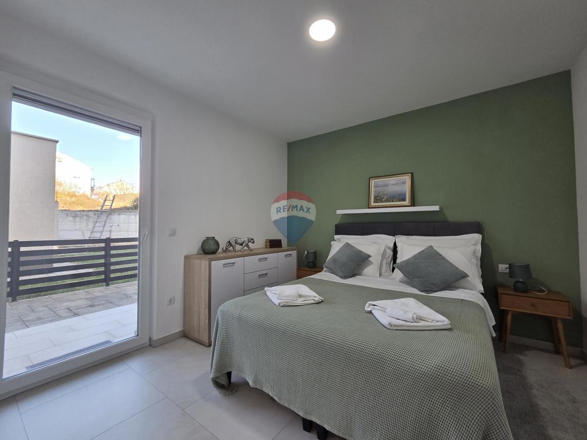 Stanovanje/Apartma Doričići, Kostrena, 173m2