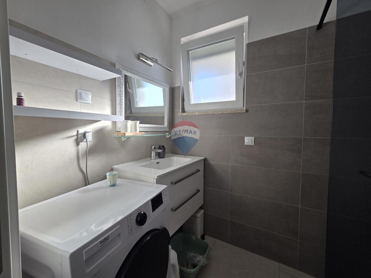 Stanovanje/Apartma Doričići, Kostrena, 173m2