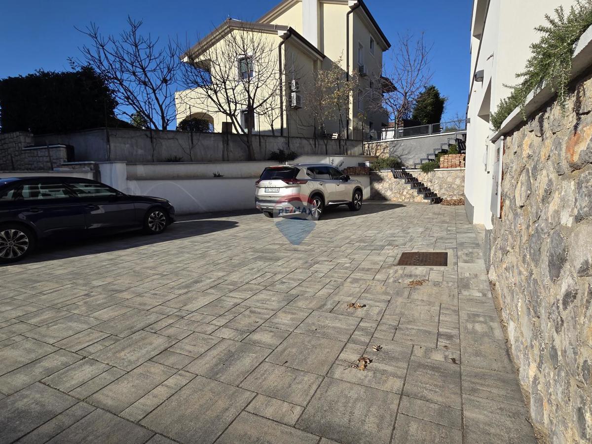 Stanovanje/Apartma Doričići, Kostrena, 173m2