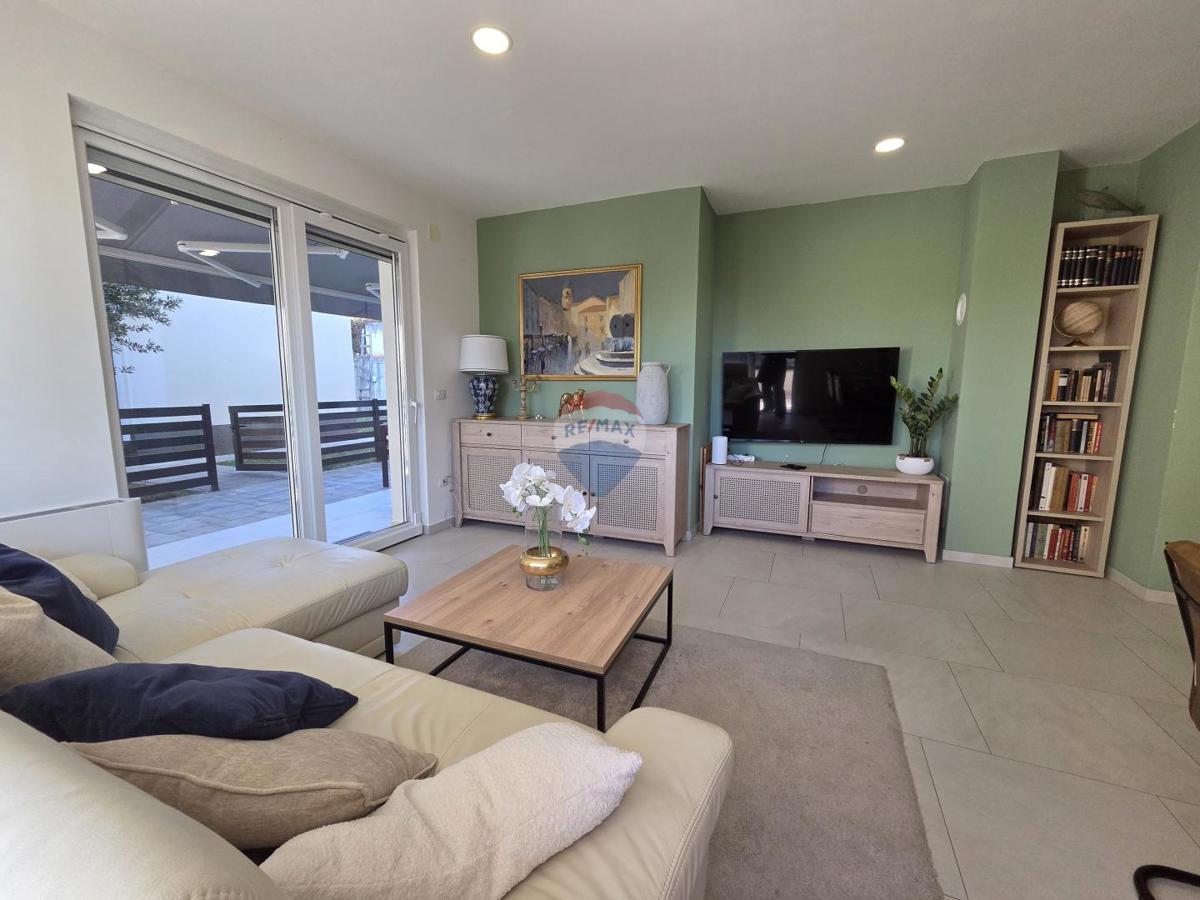 Stanovanje/Apartma Doričići, Kostrena, 173m2