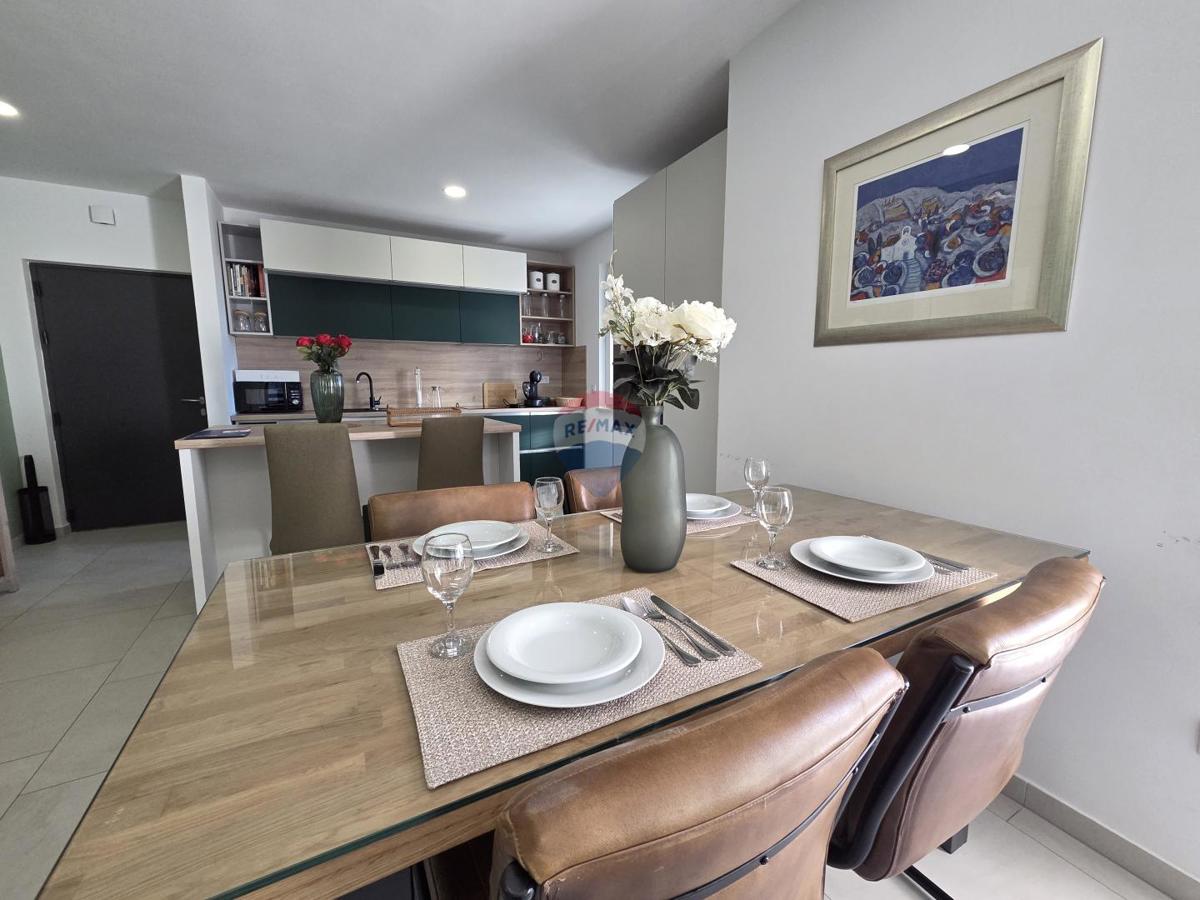 Stanovanje/Apartma Doričići, Kostrena, 173m2