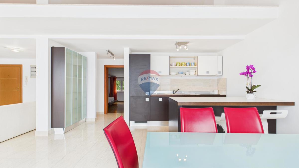 Stanovanje/Apartma Selce, Crikvenica, 135m2