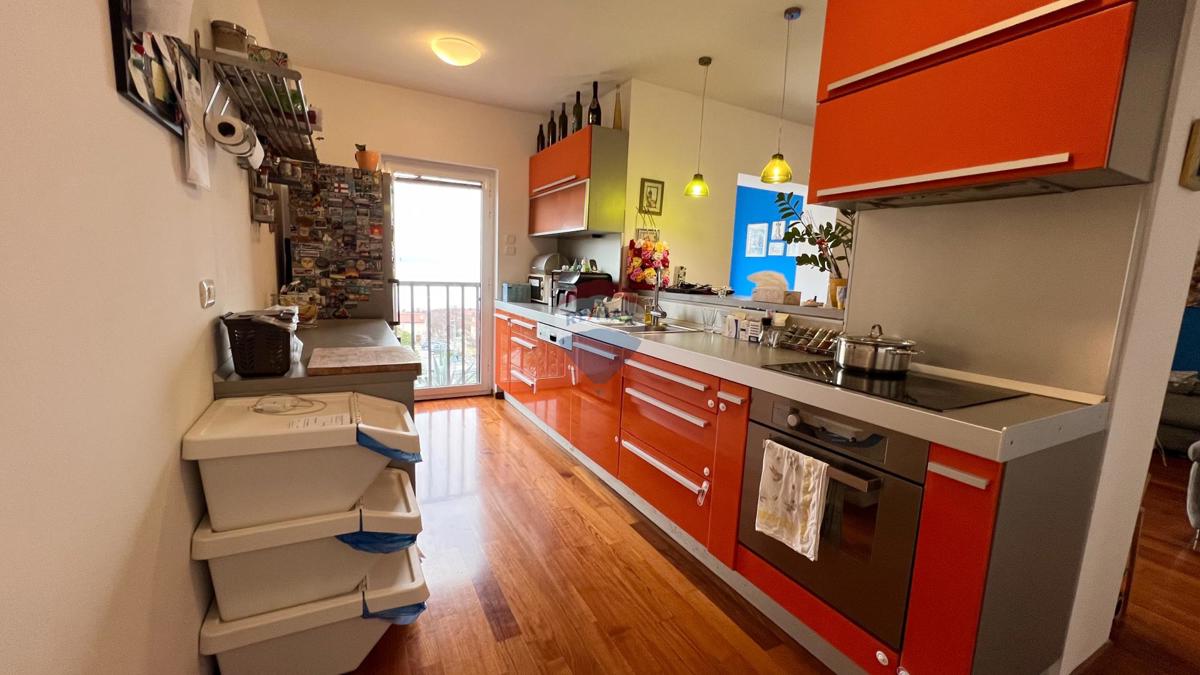 Stanovanje/Apartma Paveki, Kostrena, 74m2